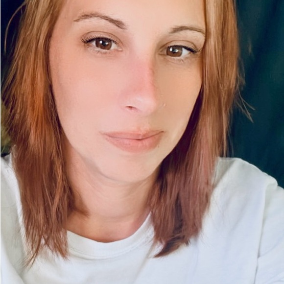 Meet your Posher, Brandee - Picture 4 of 16